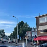 Apartment Op De Hoek