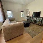 Apartment Op De Hoek