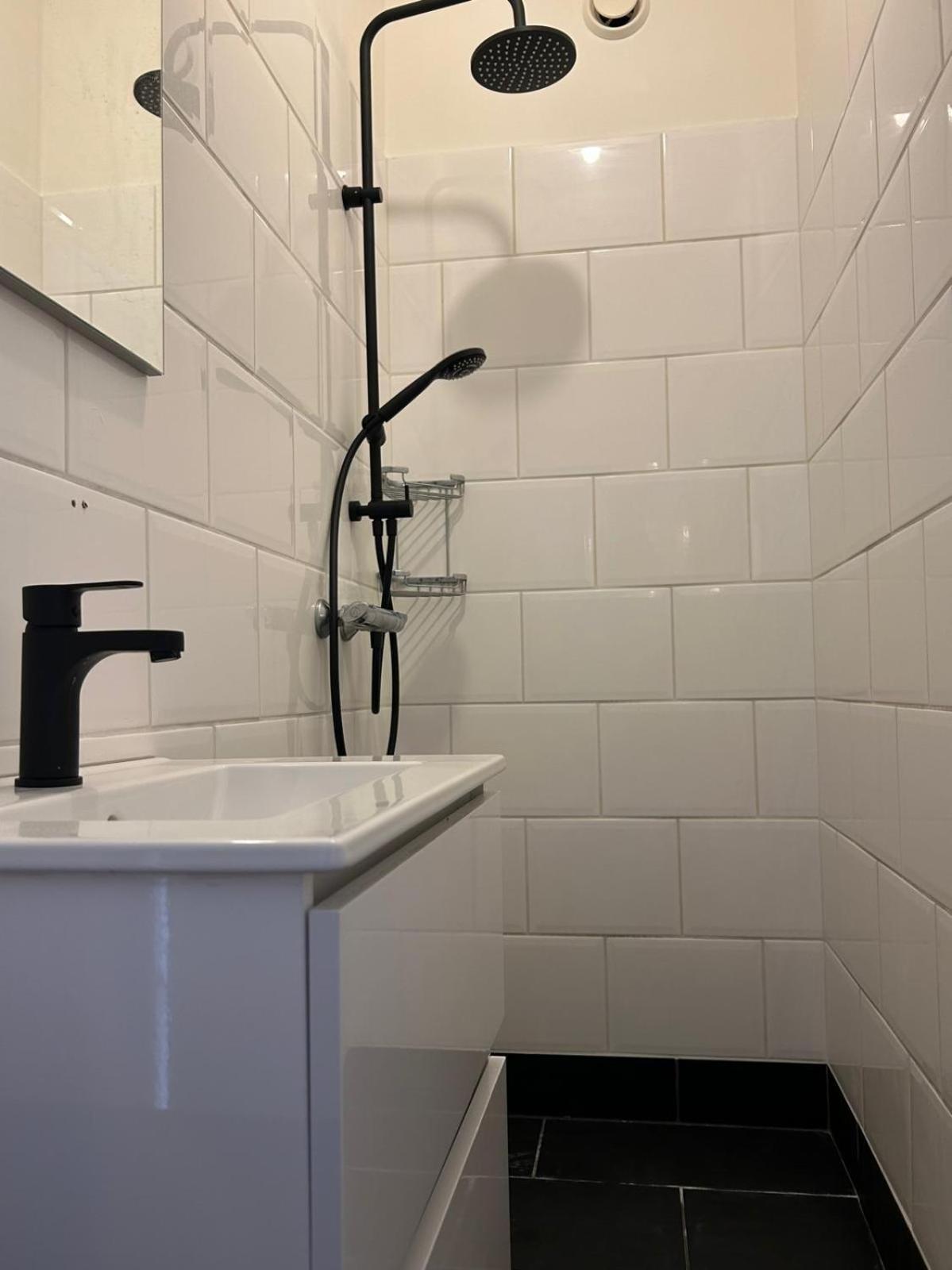 Op De Hoek Apartment