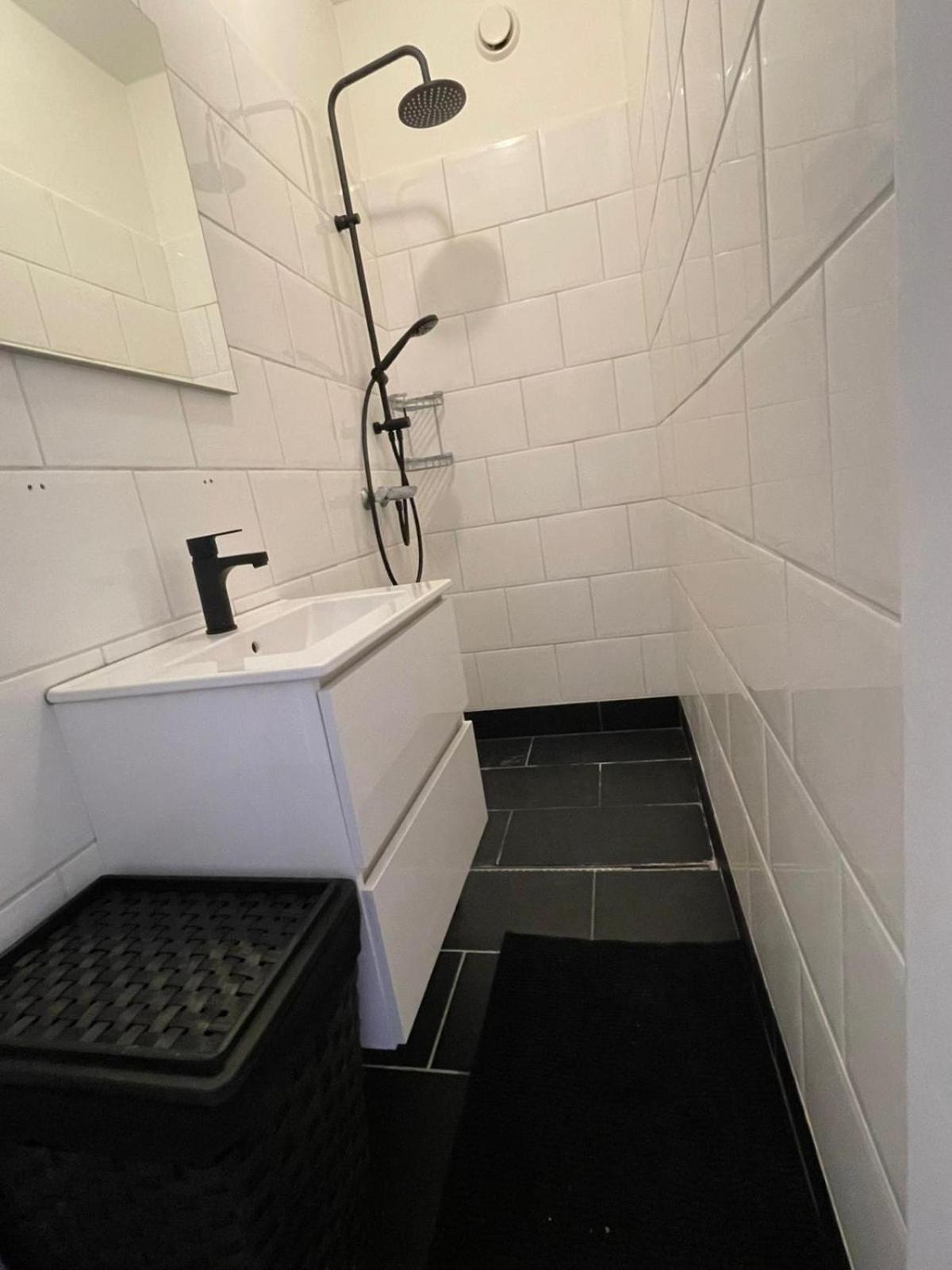 Op De Hoek Apartment