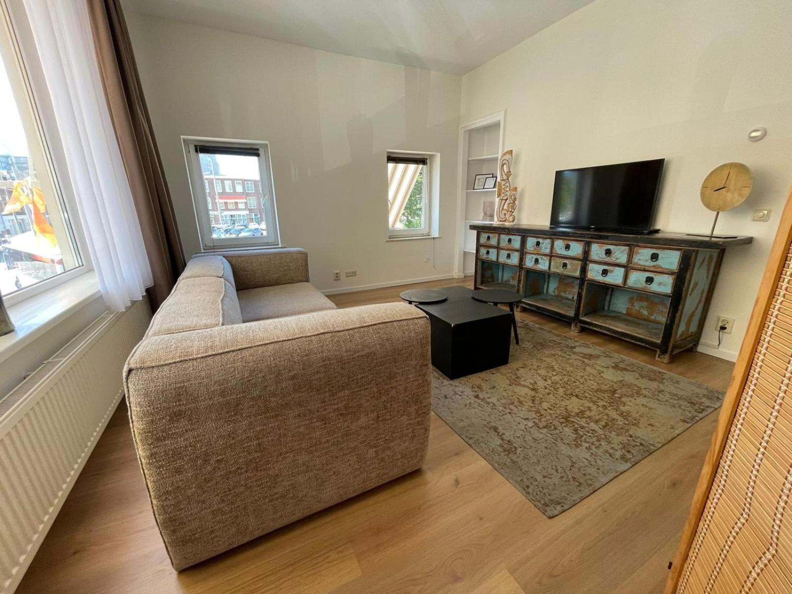 Op De Hoek Apartment Den Haag
